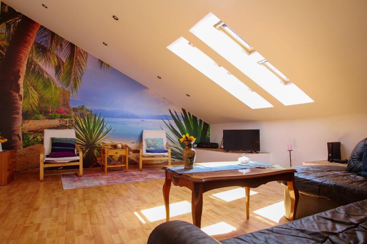 Amu Apartment プーラ エクステリア 写真